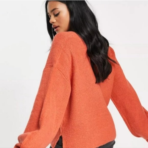 ASOS Threadbare Pumpkin Spice V-Neck Ribbed Relaxed-Fit Sweater - Picture 4 of 15